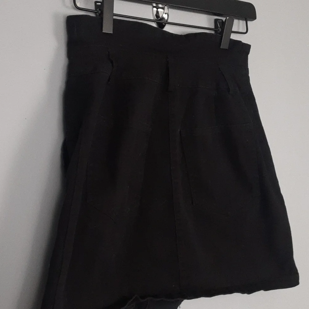 Francesca's Mi Ami Black Button High Waisted Mini Skirt